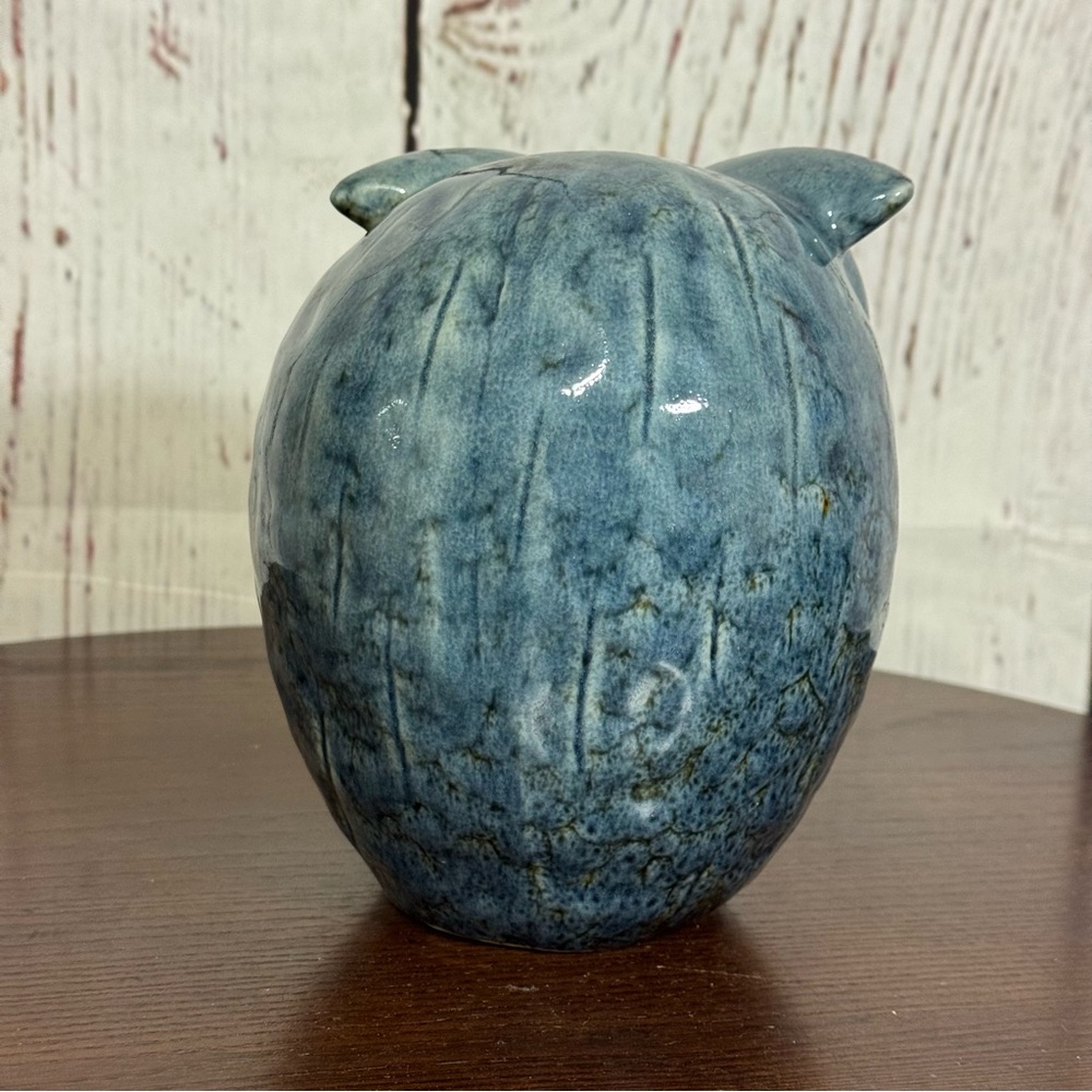 Ashland Home Collection Blue and Cream Ceramic Owl Figurine Beautiful Details - Picture 5 of 10